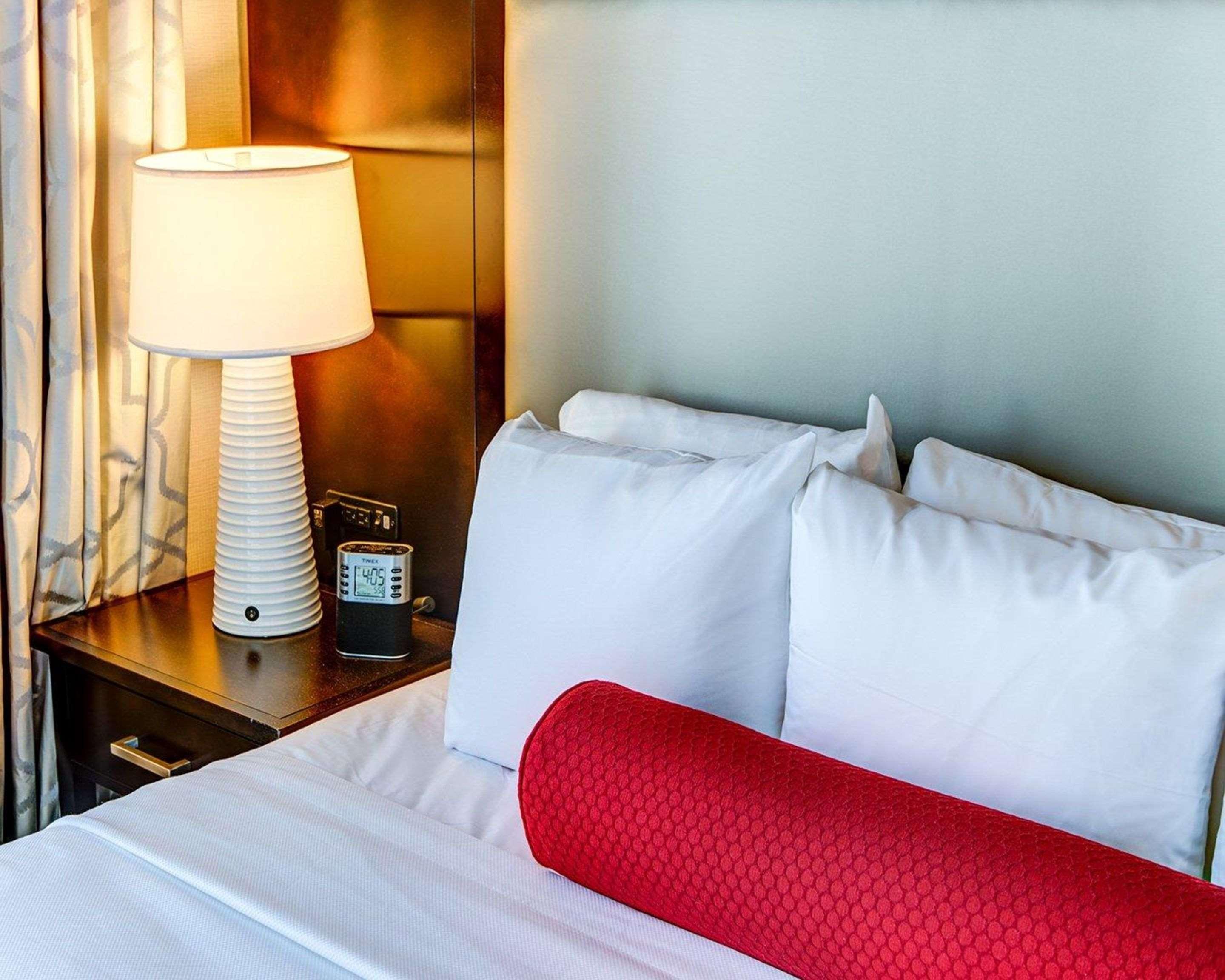 แคมเบรีย โฮเต็ล ไวท์ เพลน - ดาวน์ทาวน์ Hotel ไวท์เพลนส์ ภายนอก รูปภาพ