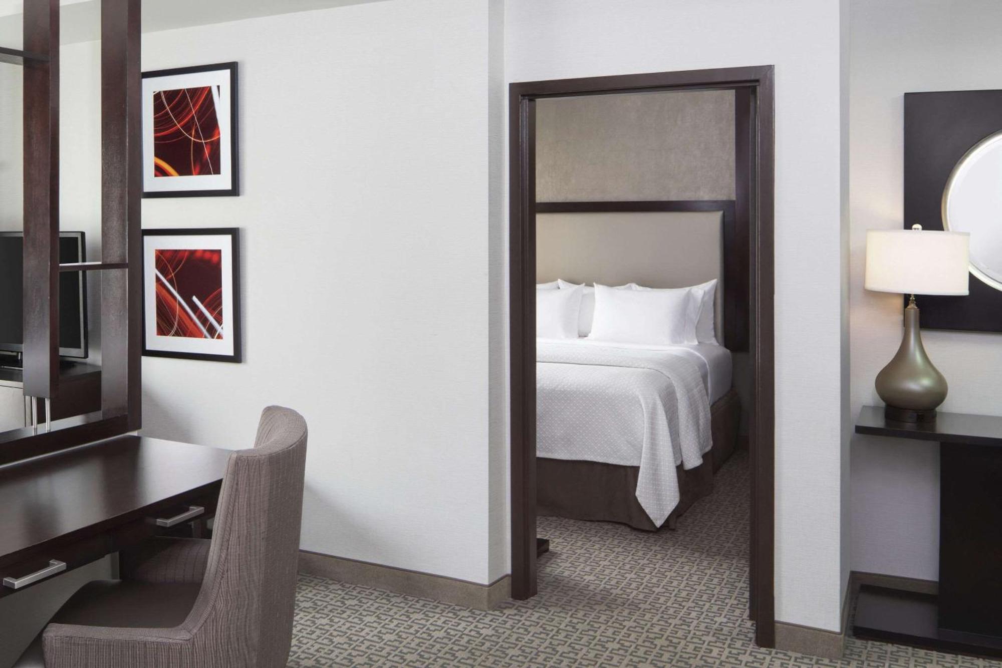 แคมเบรีย โฮเต็ล ไวท์ เพลน - ดาวน์ทาวน์ Hotel ไวท์เพลนส์ ภายนอก รูปภาพ