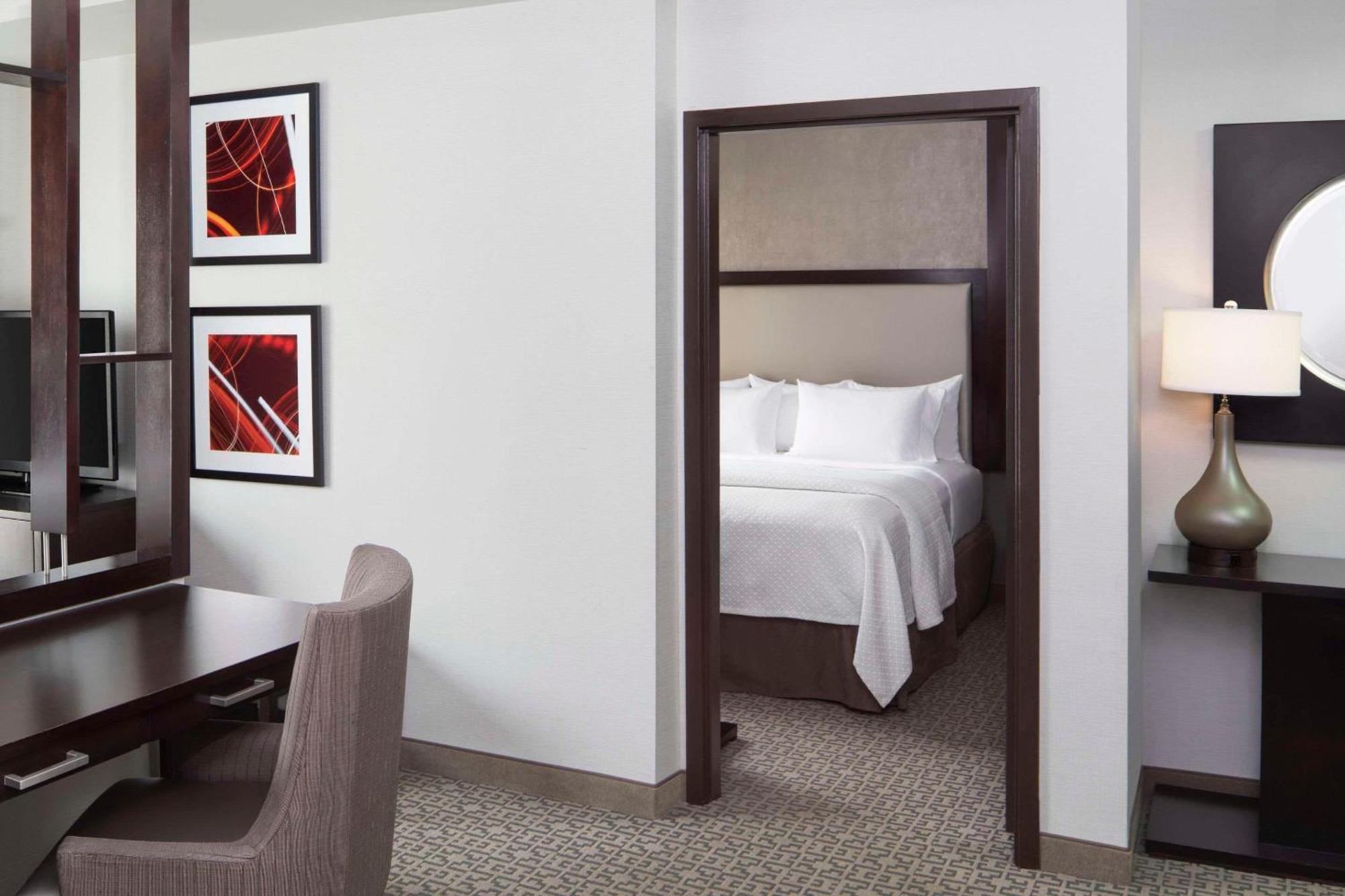 แคมเบรีย โฮเต็ล ไวท์ เพลน - ดาวน์ทาวน์ Hotel ไวท์เพลนส์ ภายนอก รูปภาพ